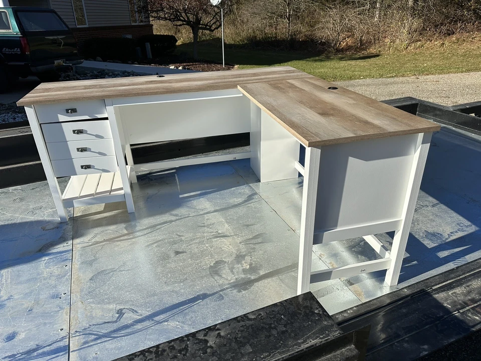 SAUDER L-Shaped Desk 65.118-Inch Drawers Soft Engineered Wood White - Image 2 of 4