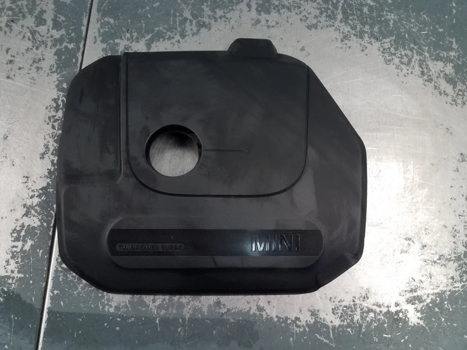 2020 Mini Cooper Clubman  JCW John Works ALL4 2.0L B48 Engine Cover #1266 H6 - Image 2 of 4