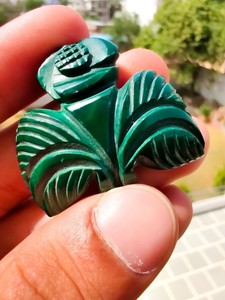 Expected To Arrive Around July Leaf Malacite Stone Sculpture Carved Art Natural Green Beautiful Decor Swoon Worthy Www Comunidadilgo Org