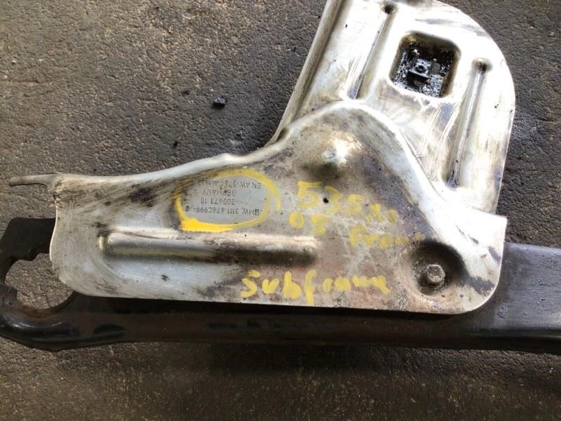 BMW 535XI 2008 2010 suspensión delantera travesaño subchasis OEM+ Foto 4 de 4