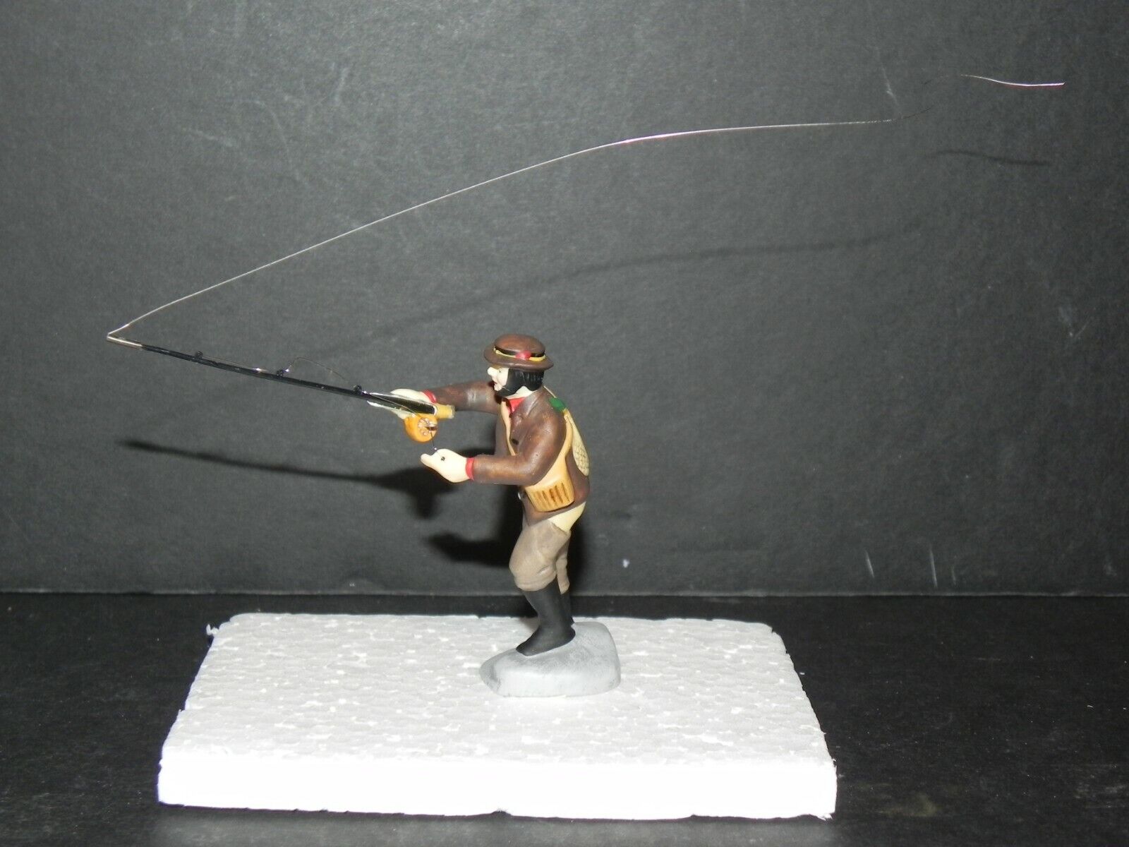 Picture 2 of 8