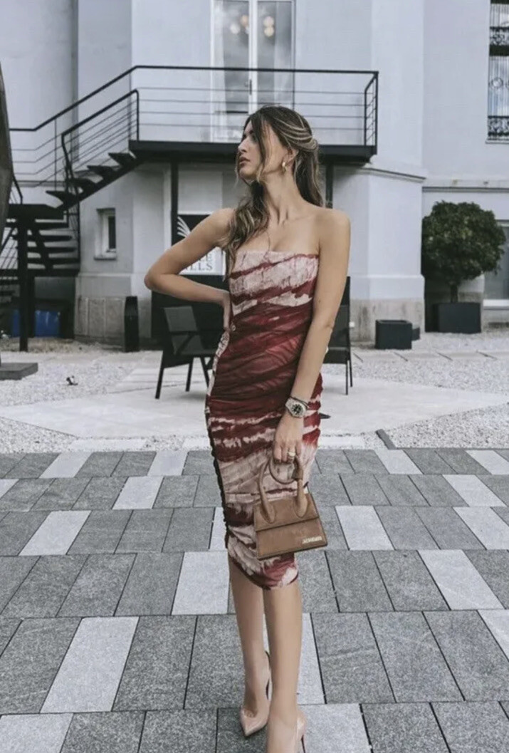 SALE!! ZARA NWT WOMAN PRINTED MIDI DRESS RED / WHITE REF