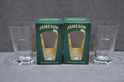 2x Jameson Irish Whiskey Glas Becher Dreieck Basis in Geschenkbox 34cl 340ml Neu