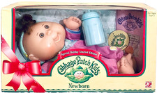 Jakks Pacific Cabbage Patch Kids Holiday Limited Edition Newborn Girl Baby Doll