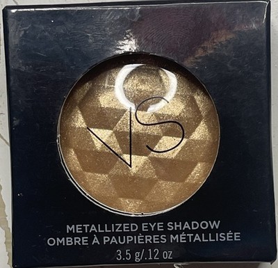 Victoria's Secret GOLD CARD Metallized Eye Shadow  .12 oz