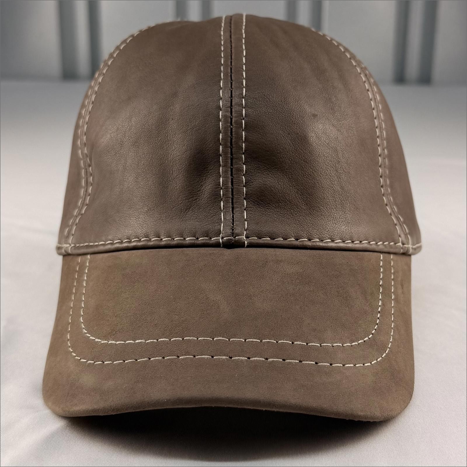 Sombrero de cuero real | Marrón oscuro | Diseño minimalista 056