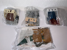 Faller und Plastoy HO 4 Bausätze 3 x Häuser und 1 x Dorfkirche -siehe Fotos- V 1