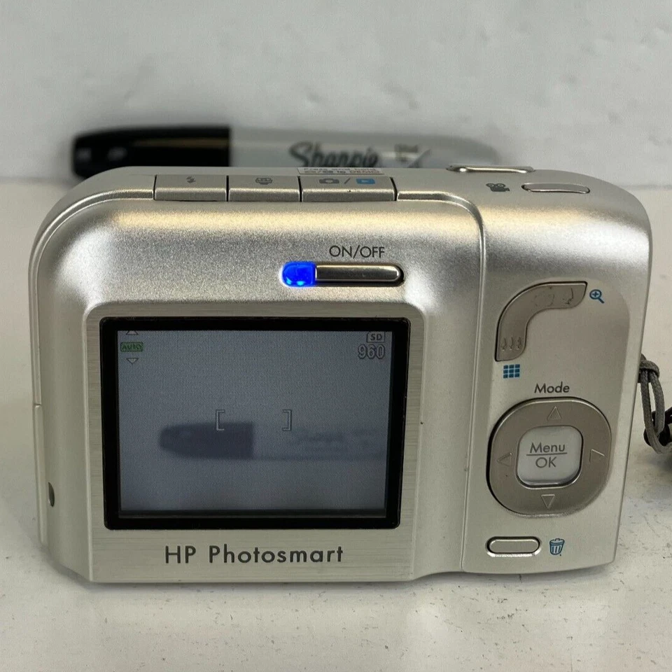 Cámara digital HP Photosmart M527 - PROBADA leer Foto 2 de 4