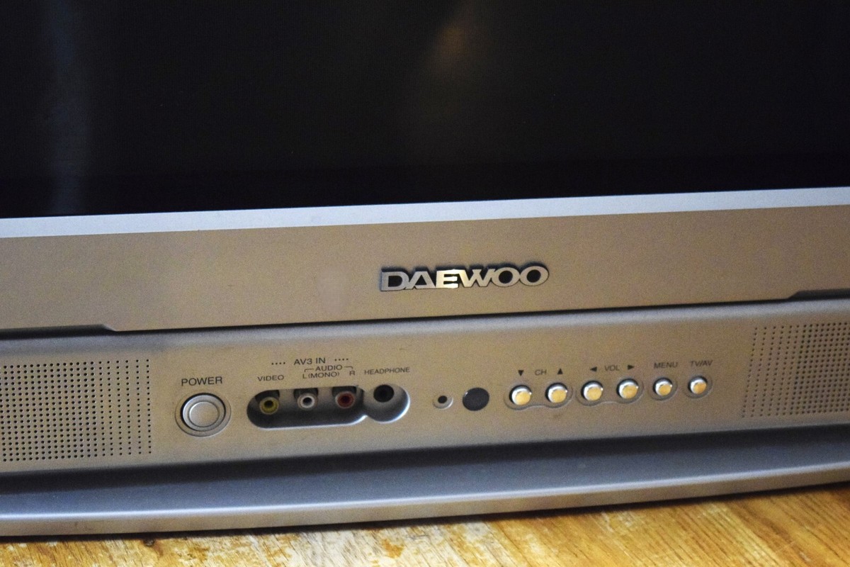 【美品】2006年購入  DAEWOO テレビデオ DTR-N14T1 2025年最新】大宇 ブラウン管テレビ・テレビデオの人気アイテム