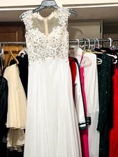 White dress hand beaded size XS