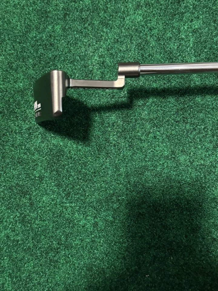 Putter de golf Bettinardi BB-8W 350 g 34,5" Foto 2 de 4