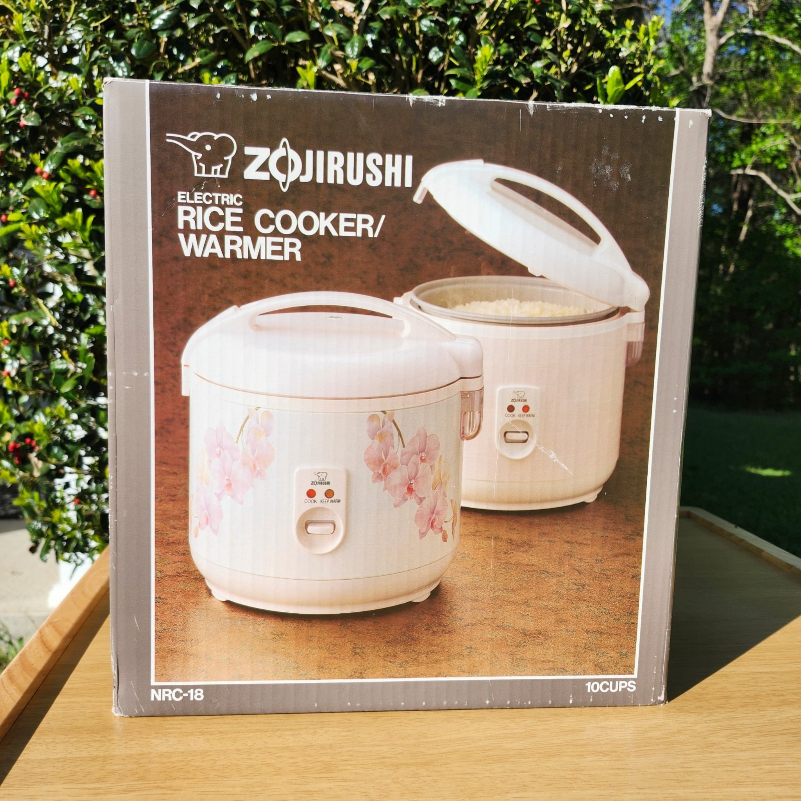 Zojirushi Rice Cooker/Warmer 10 Cup NRC-18 Floral Orchids De