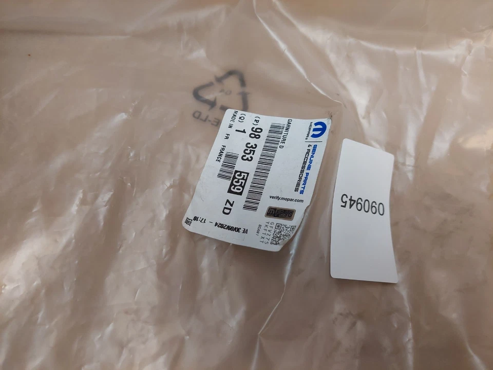 Vauxhall Mokka MK2 Rear Right Trunk Boot Side Trim 98353559ZD 2021-on Genuine - Image 3 of 4