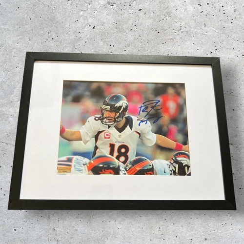 Peyton Manning Signed Denver Broncos #18 Photo FRAMED Holo COA AUTO 13x17