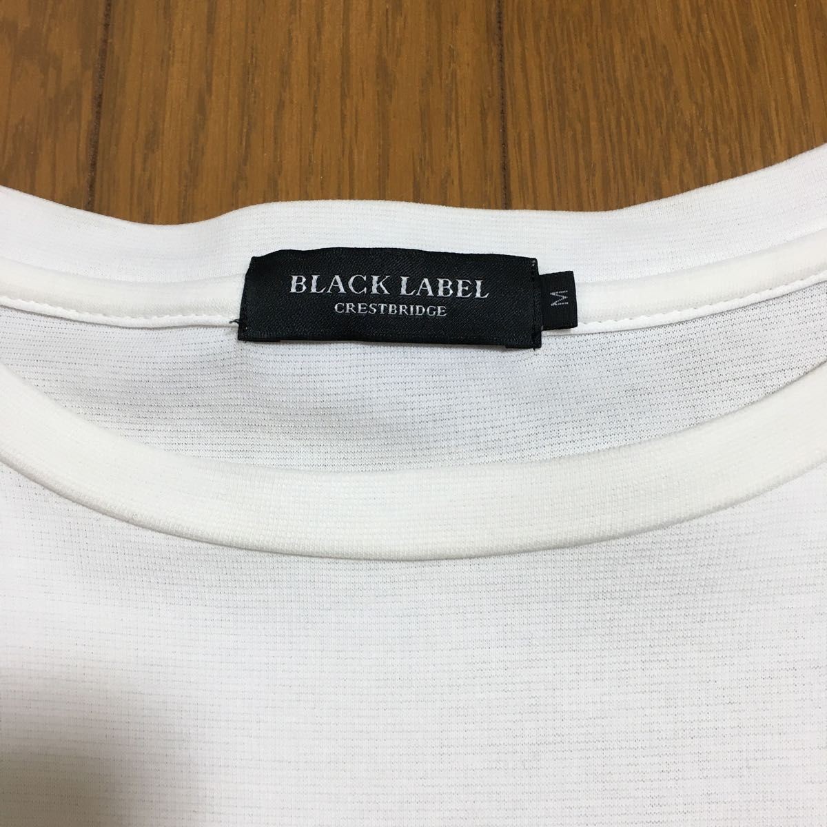 【美品】BLACKLABEL CRESTBRIDGE × HarrisTweed BLACK lab.】ラインストーンジオメトリックロゴTシャツ