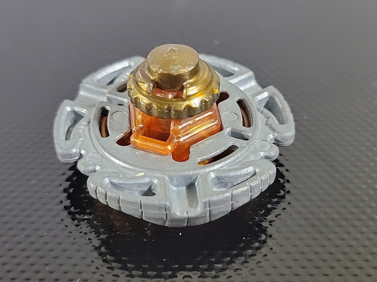 Orange Torch Aries 125D Beyblade Hasbro Metal Fusion | eBay
