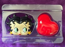 Betty Boop Ceramic Salt and Pepper Shakers NEW In Box Never Used NO RESERVE!!