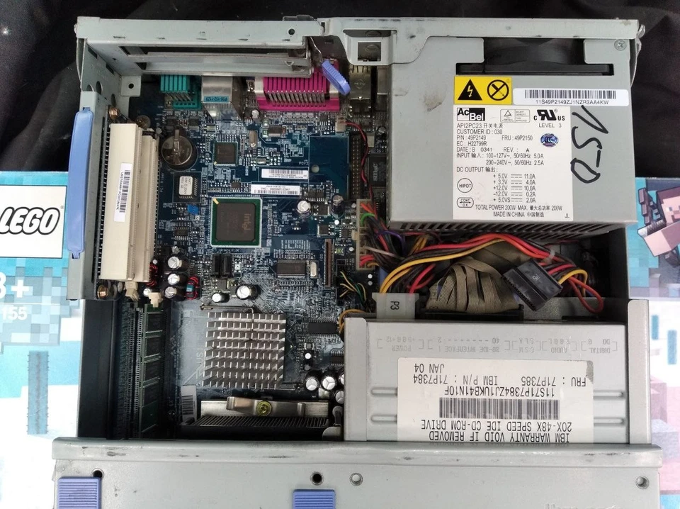 IBM ThinkCentre 8417-A4G (Intel 865G) Vintage PC, Working, No Top Cover - Image 4 of 4