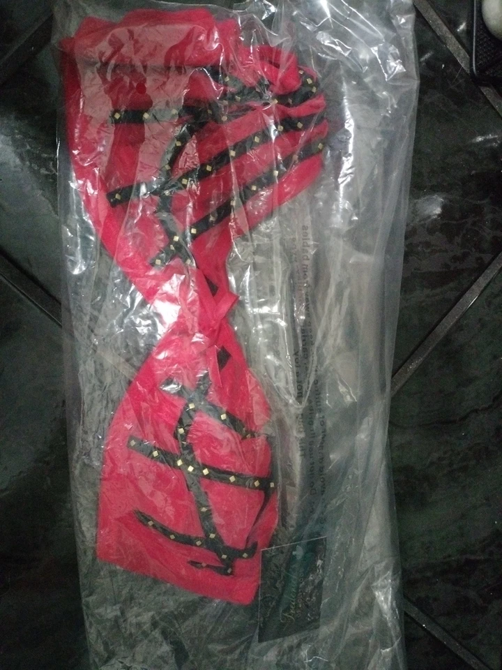 NWT Frederick's Of Hollywood Lingerie Sheer Burlesque Red Studded Rozlyn Bra 40C - Image 2 of 4