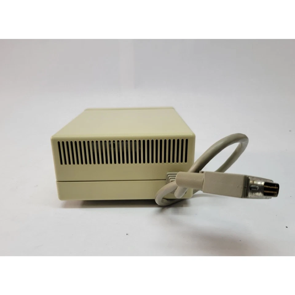 Vintage Apple External 400k 3.5" Floppy Drive M0130 for 128k/512k/Plus, Untested - Image 4 of 4