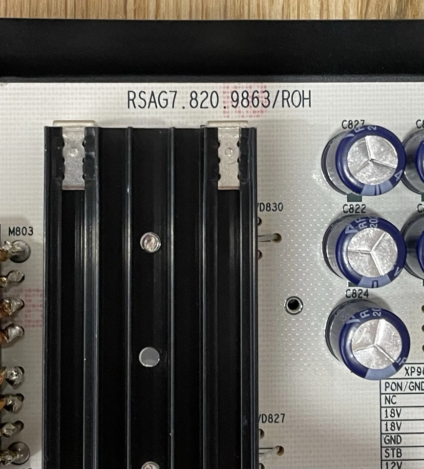 Placa de controle HISENSE 75H6510G T-CON 272945 273265 267114 - Imagem 3 de 4