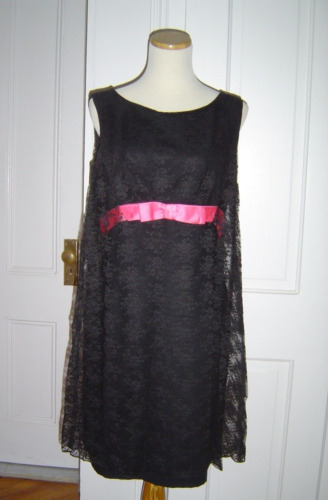 VINTAGE 1960s BLACK LACE DRESS M - image 1