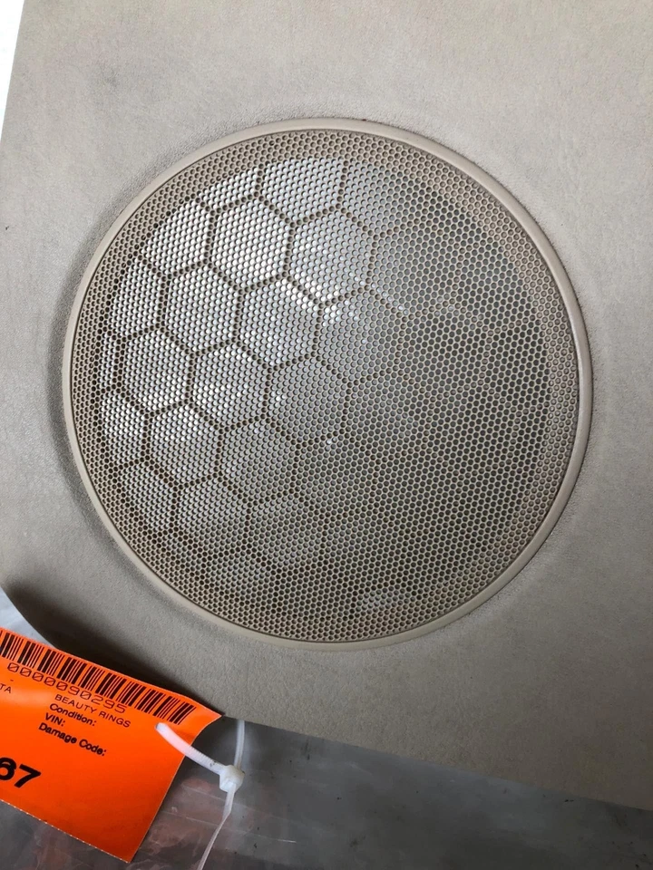 Panel de moldura de puerta trasera derecho del pasajero derecho derecho derecho derecho VOLKSWAGEN JETTA GLS 2001-2002 Foto 2 de 4