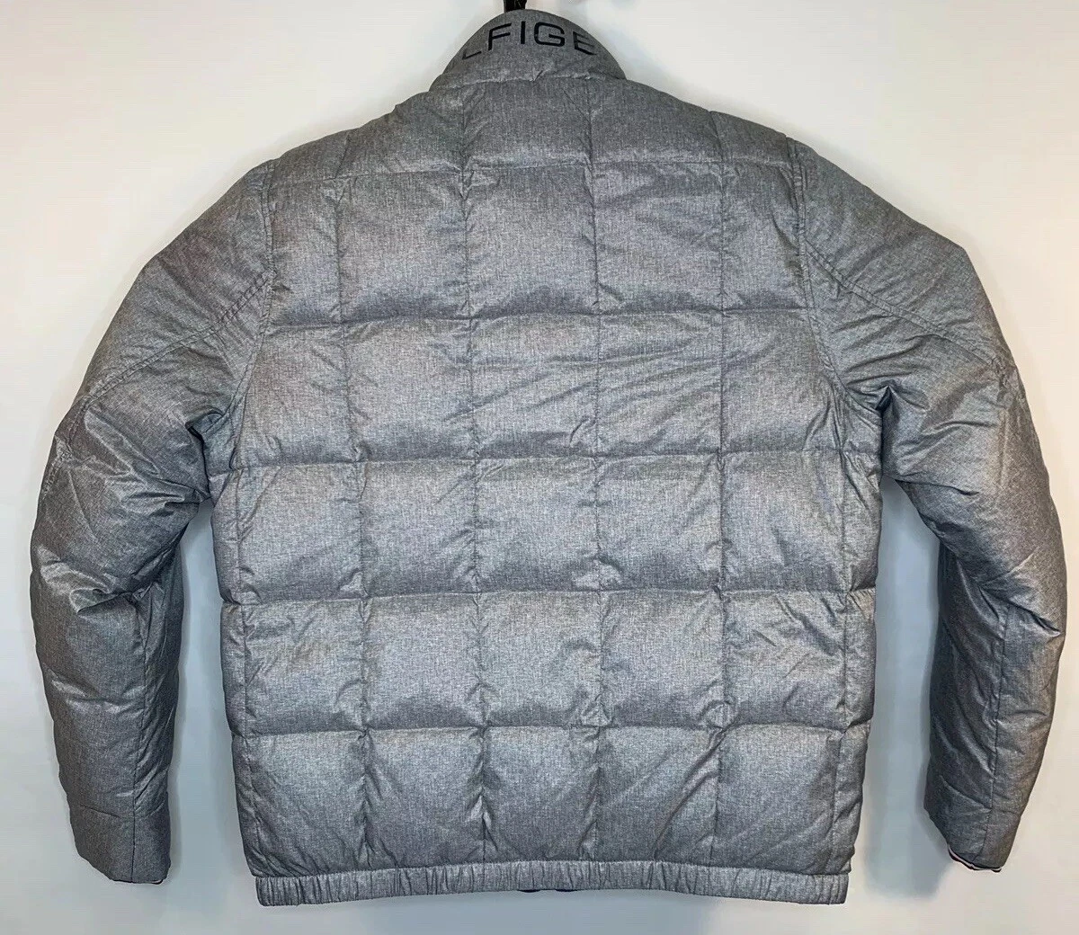 Tommy Hilfiger Men s Medium M Silver Blue Reversible Down Puffer Jacket