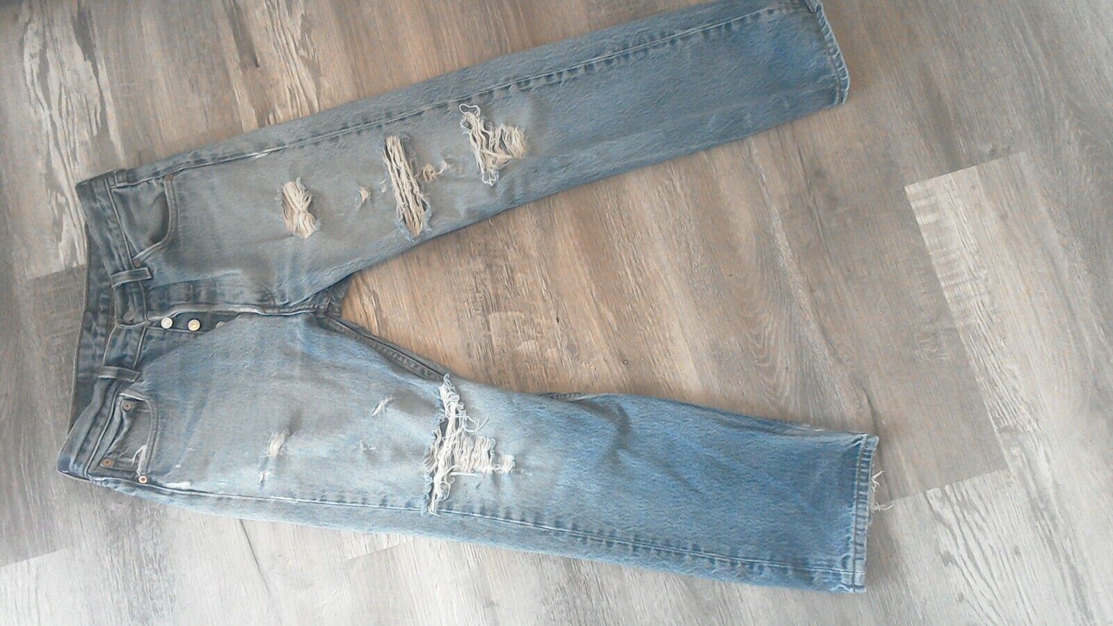LEVIapos;S VTG 501 BUTTON FLY Long-awaited Popular popular JEANS SIZE 30 tag 31 x 27 a X