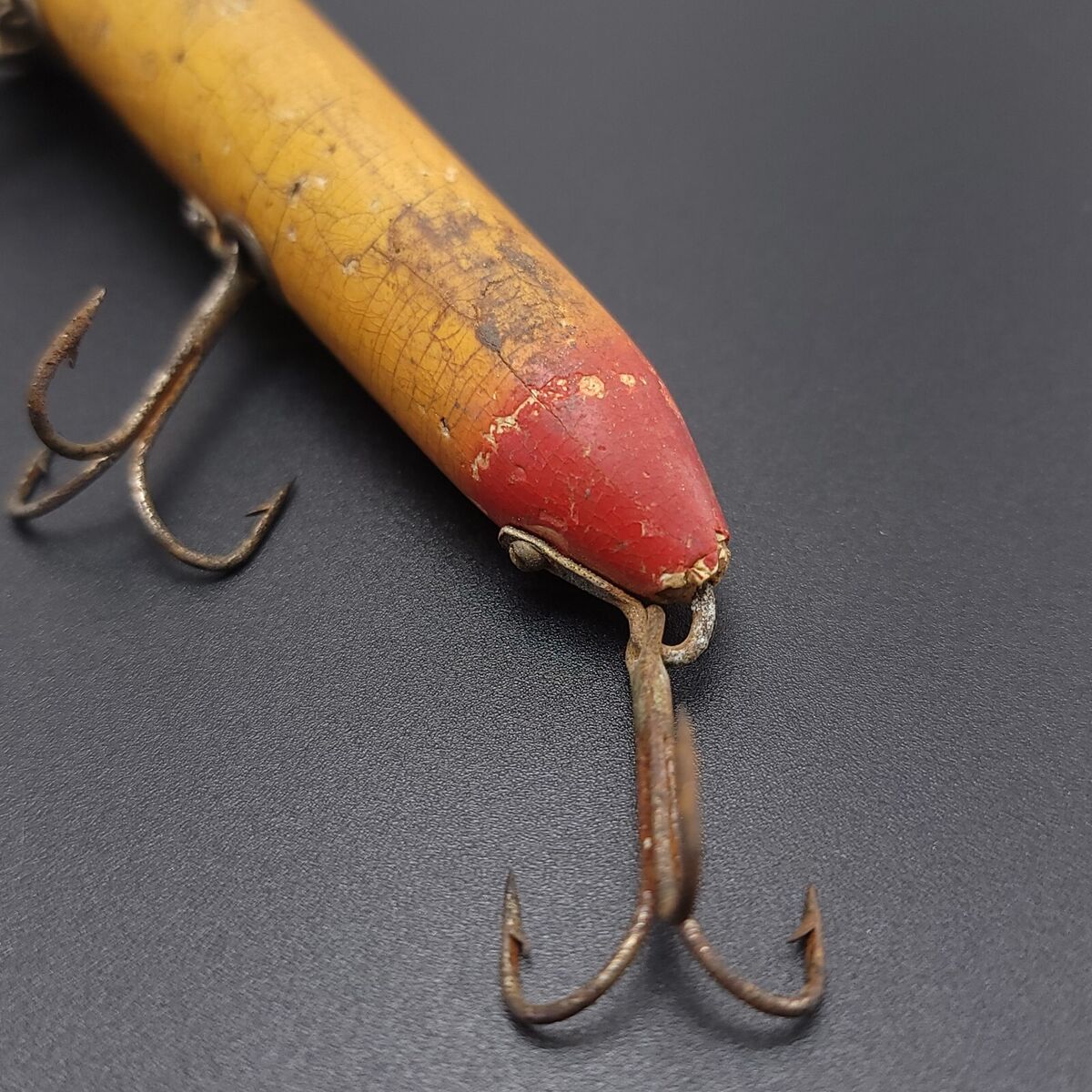 Antique Heddon Vamp Early Vampire Minnow Fishing Lure Glass Antique Heddon Vamp Early Vampire Minnow Fishing Lure Glass