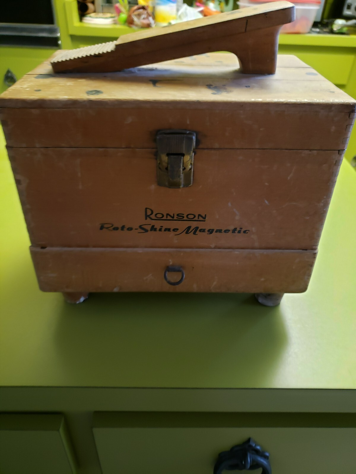 Ronson RotoShine Electric Shoe Polisher Kit… Gem