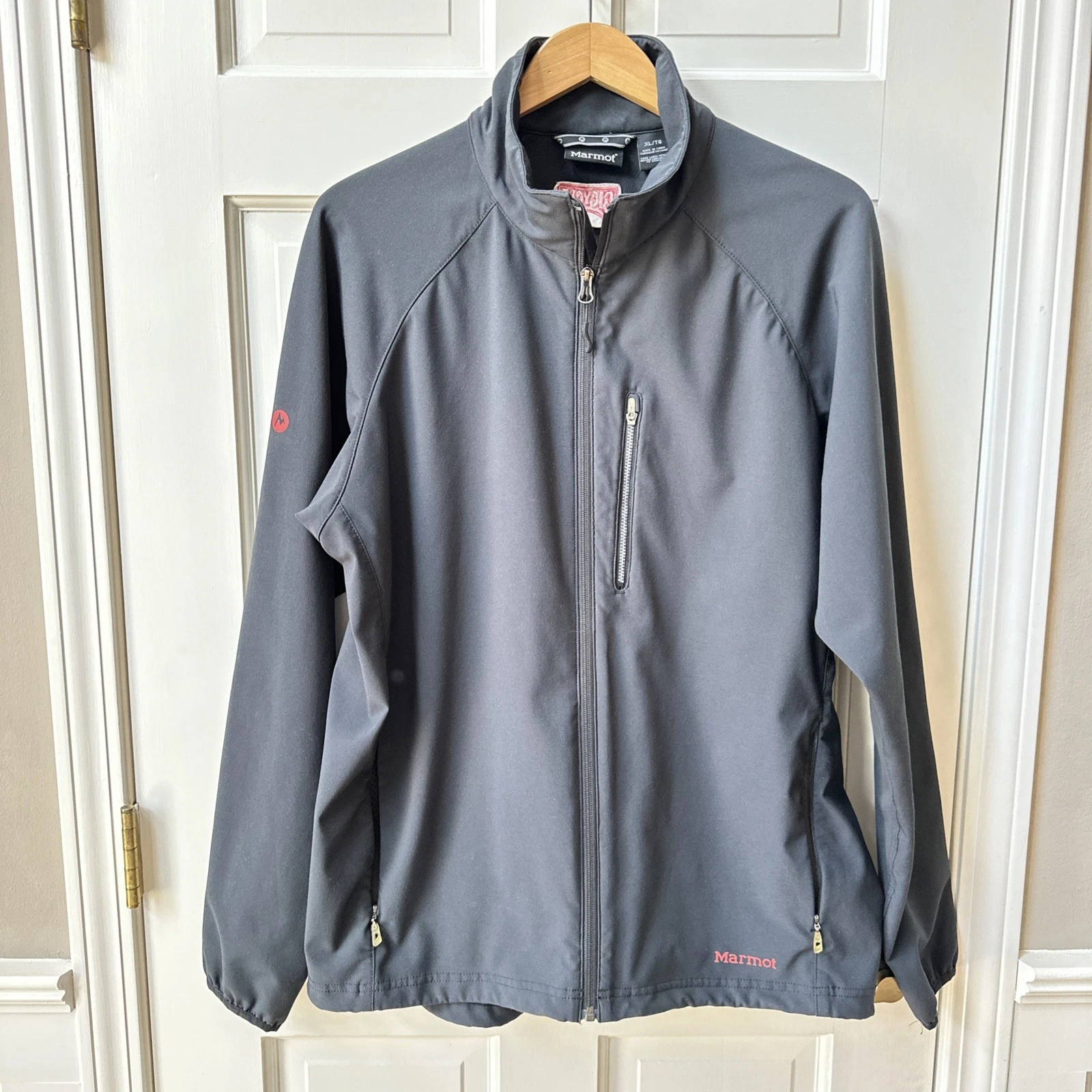 BIcycle Playing Cards Branded, Marmot Black Tempo Jacket Mens XL, Full Zip - product detail image 3