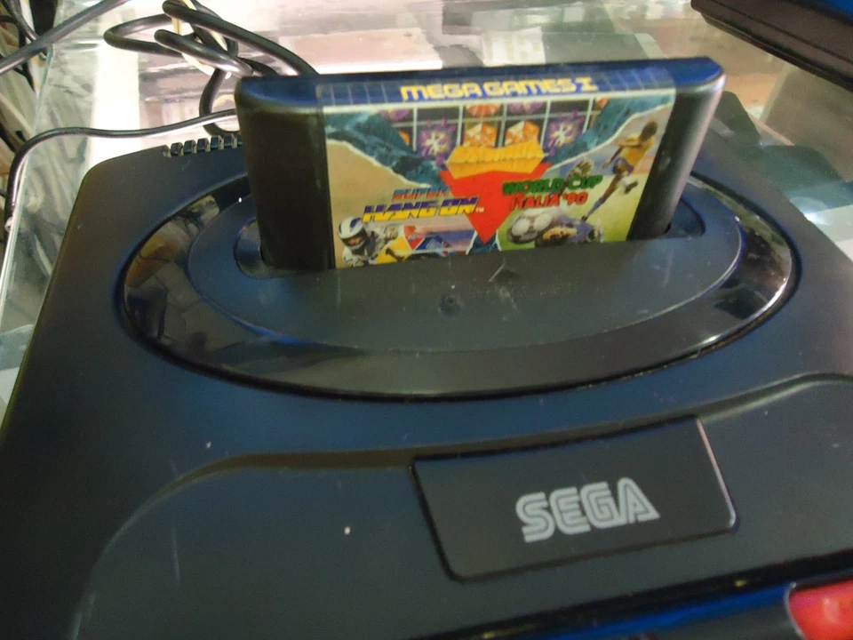 Sega Megadrive 2 II Consola probada ok sin nada mas Pal España - Imagen 4 de 4