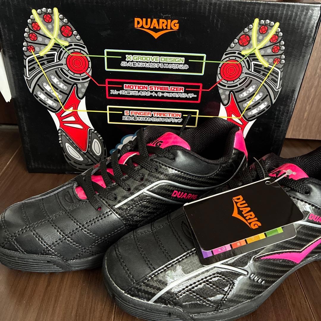 DUARIG Soccer Cleats 22.5cm Black Pink