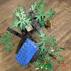 Lego Forestmens Hideout 6054 Missing Few Pieces Good Condition W/ Manual Read De