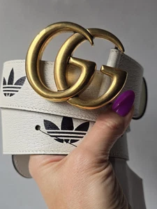 Ceinture Gucci x Adidas 80 32 GG boucle Marmont cuir blanc noir logo trèfle