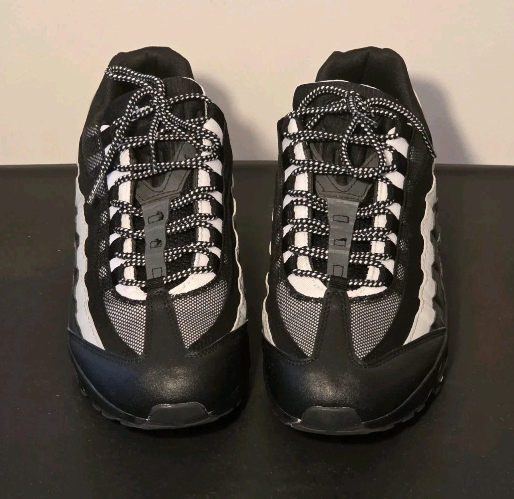 Nike AIR MAX 95 ESSENTIAL グレー/ブラック Nike Air Max 95 Essential Black Smoke Grey for Sale | Authenticity
