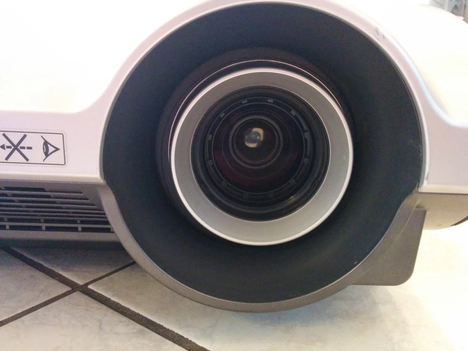 SHARP XG-PH70X CONFERENCE SERIES DLP PROJECTOR, 5200 LUMENS, LOW HOURS! - Image 4 of 4