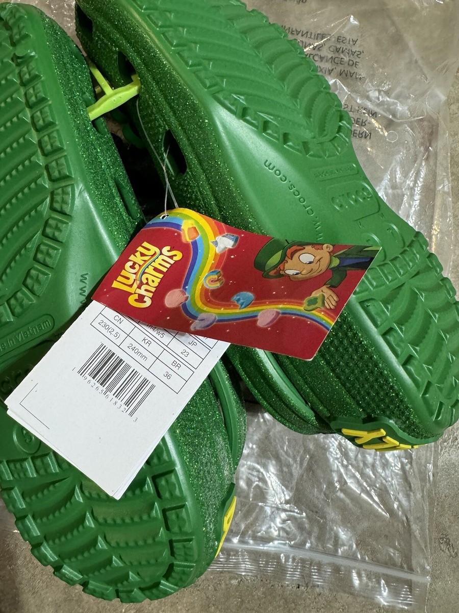 CROCS Lucky Charms Green Classic Clog Men 5 Women 7 with  display picture 1