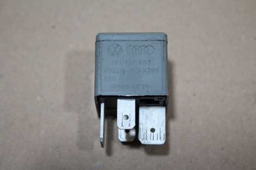 VW Fox 5Z Bj,06 Relais 18 Kraftstoffpumpe 191937503