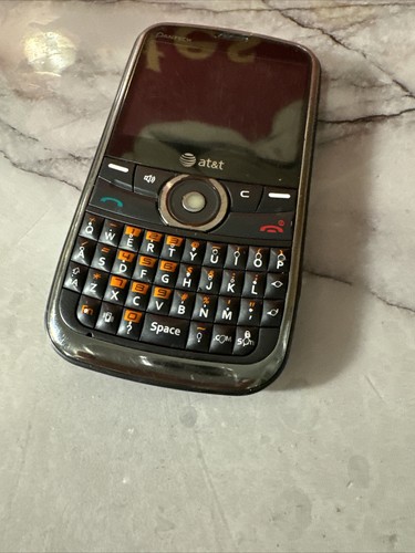 VINTAGE PANTECH MODEL P7040P SMART PHONE - AS IS - FOR PARTS - UNTESTED (19A) - Picture 2 of 7