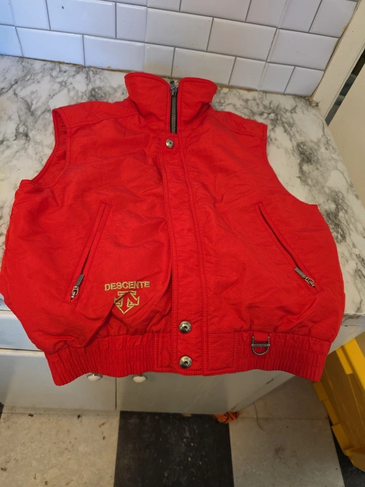 Chaleco Descente Rojo Y Dorado Ds-8720 Foto 4 de 4