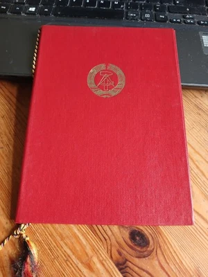 2 Urkunden DDR Kampfgruppen 1970 und 1972 - Bild 1 von 4