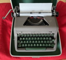 1950s VINTAGE ROYAL QUIET DELUXE PORTABLE TYPEWRITER GREY W/GREEN KEYS HARD CASE thumbnail