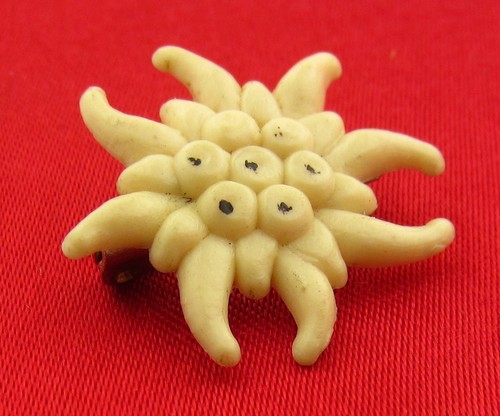 Vintage EIDELWEISS Pin Brooch MADE IN FRANCE National Flower Austria Switzerland
