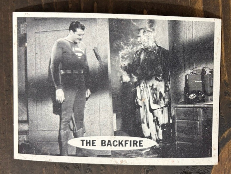 1966 TOPPS SUPERMAN #22 THE BACKFIRE EX