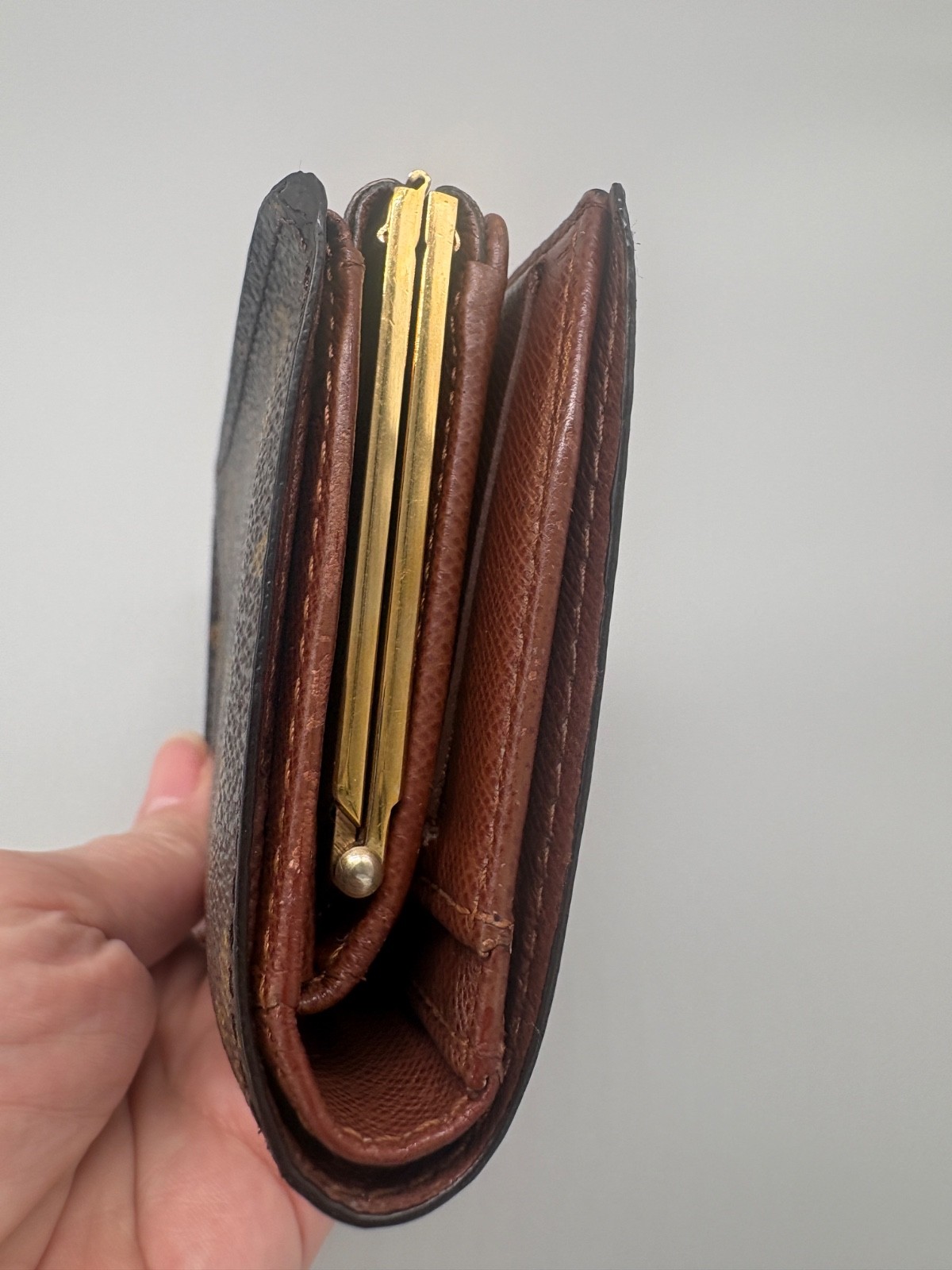 Louis Vuitton wallet kiss lock monogram vintage thumbnail 4