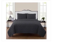 Full/Queen 3pc Kaleidoscope Embossed Geometric Quilt Set Gray - VCNY