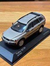 Minichamps 1/43 Volvo Xc90 2016 Limited Edition