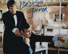 BRUCE GLOVER signed Autogramm 20x25cm JAMES BOND in Person autograph COA
